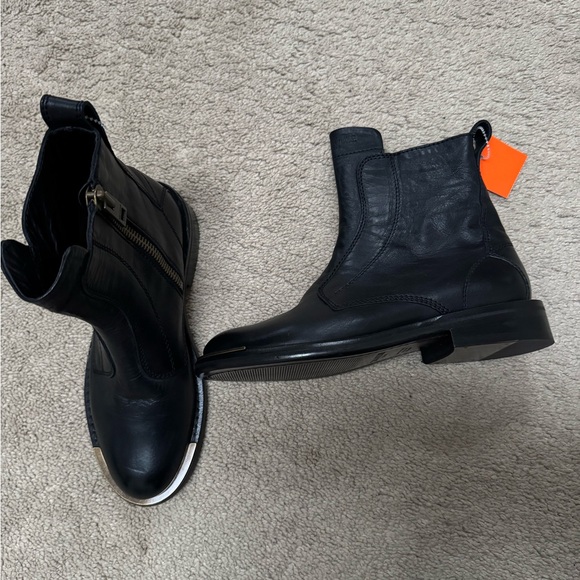 Zadig & Voltaire Laureen Zip Boot - Picture 2 of 6